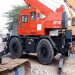 Rough-Terrain-Crane